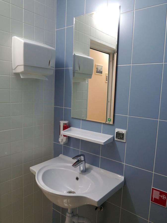 Hostel Sarmatia กรอดโน ภายนอก รูปภาพ