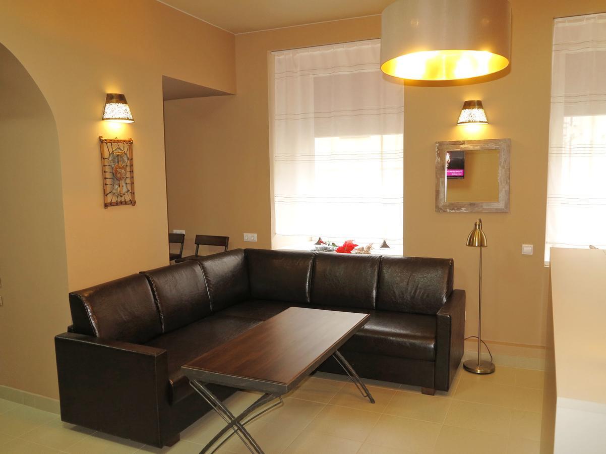Hostel Sarmatia กรอดโน ภายนอก รูปภาพ