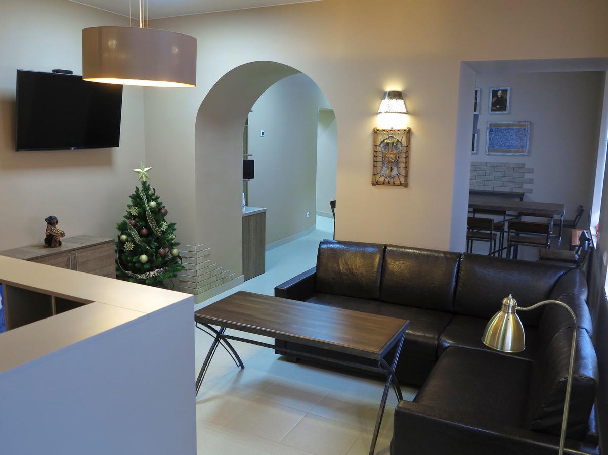 Hostel Sarmatia กรอดโน ภายนอก รูปภาพ