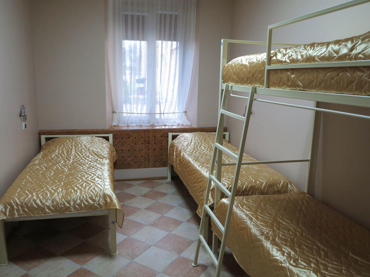 Hostel Sarmatia กรอดโน ภายนอก รูปภาพ
